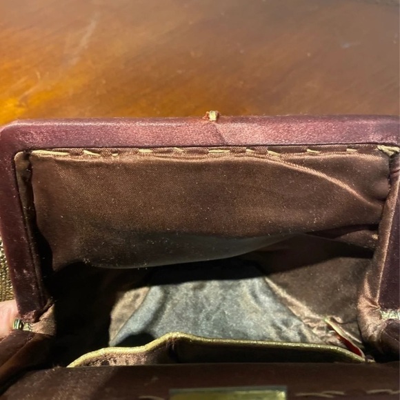 Vintage 1940's DuBonnette Heavily Beaded Bag - Picture 7 of 11